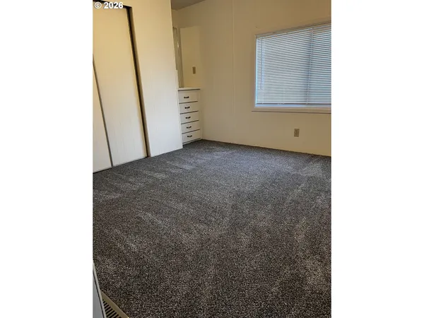 $46,000 | 1400 Candlelight Drive, Unit 162, Eugene, OR 97402