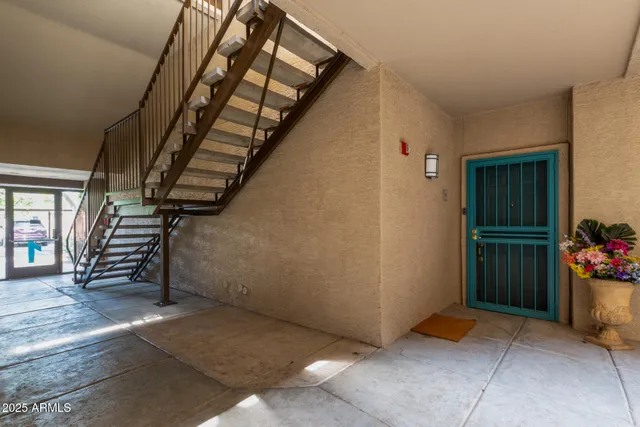 $275,000 | 14950 West Mountain View Boulevard, Unit 1112, Surprise, AZ 85374