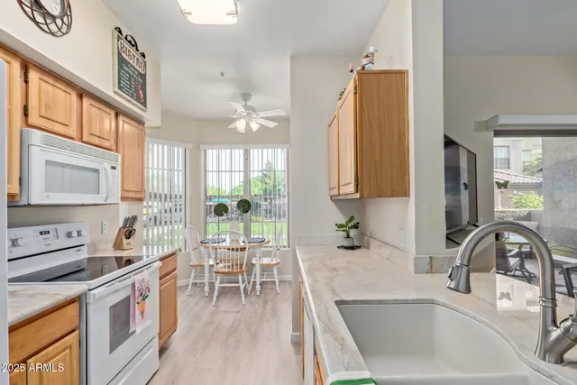 $275,000 | 14950 West Mountain View Boulevard, Unit 1112, Surprise, AZ 85374