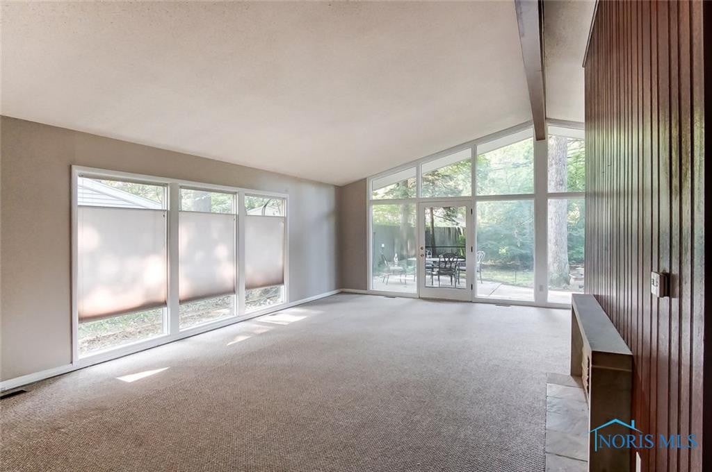 3601 Devon Hill Road Toledo, OH 43606 - Photo 5 of 36 Gallery Image 5