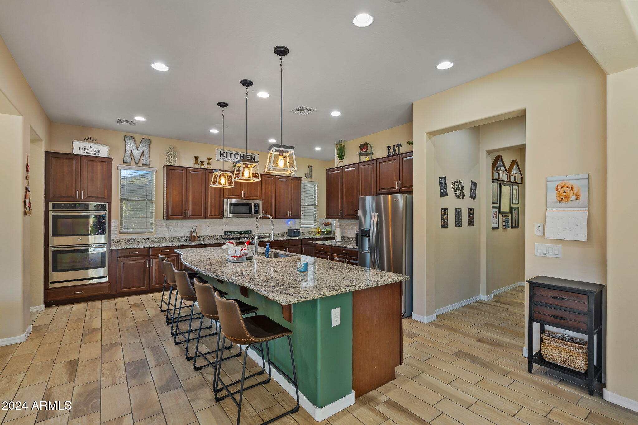 21999 East Camacho Road Queen Creek, AZ 85142 - Photo 23 of 82 23-web-or-mls-Interior-19