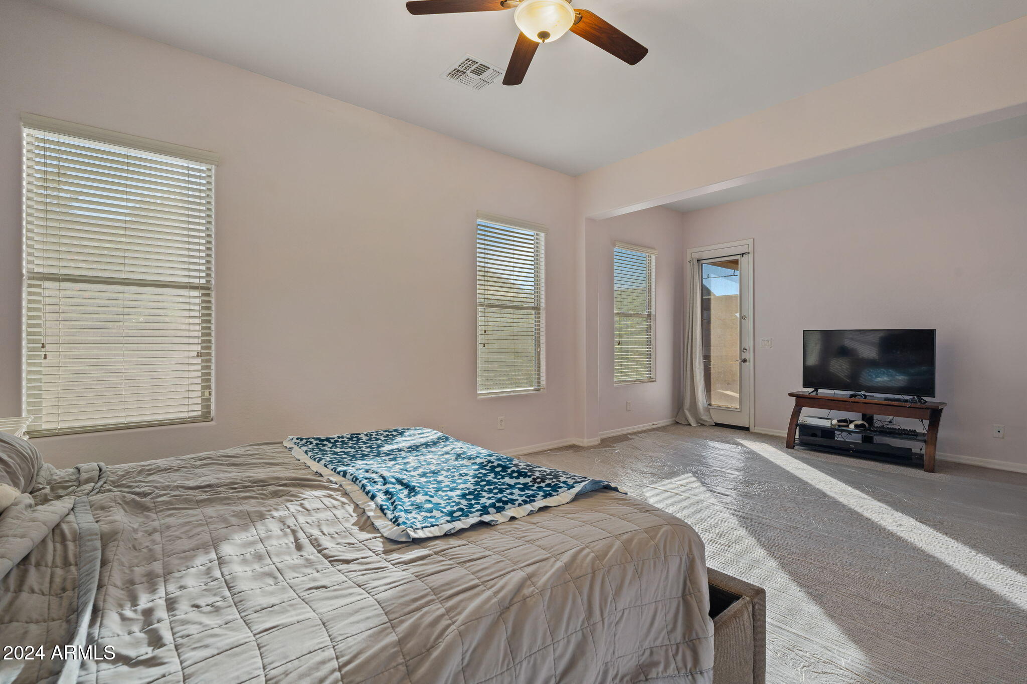 21999 East Camacho Road Queen Creek, AZ 85142 - Photo 52 of 82 52-web-or-mls-Interior-48