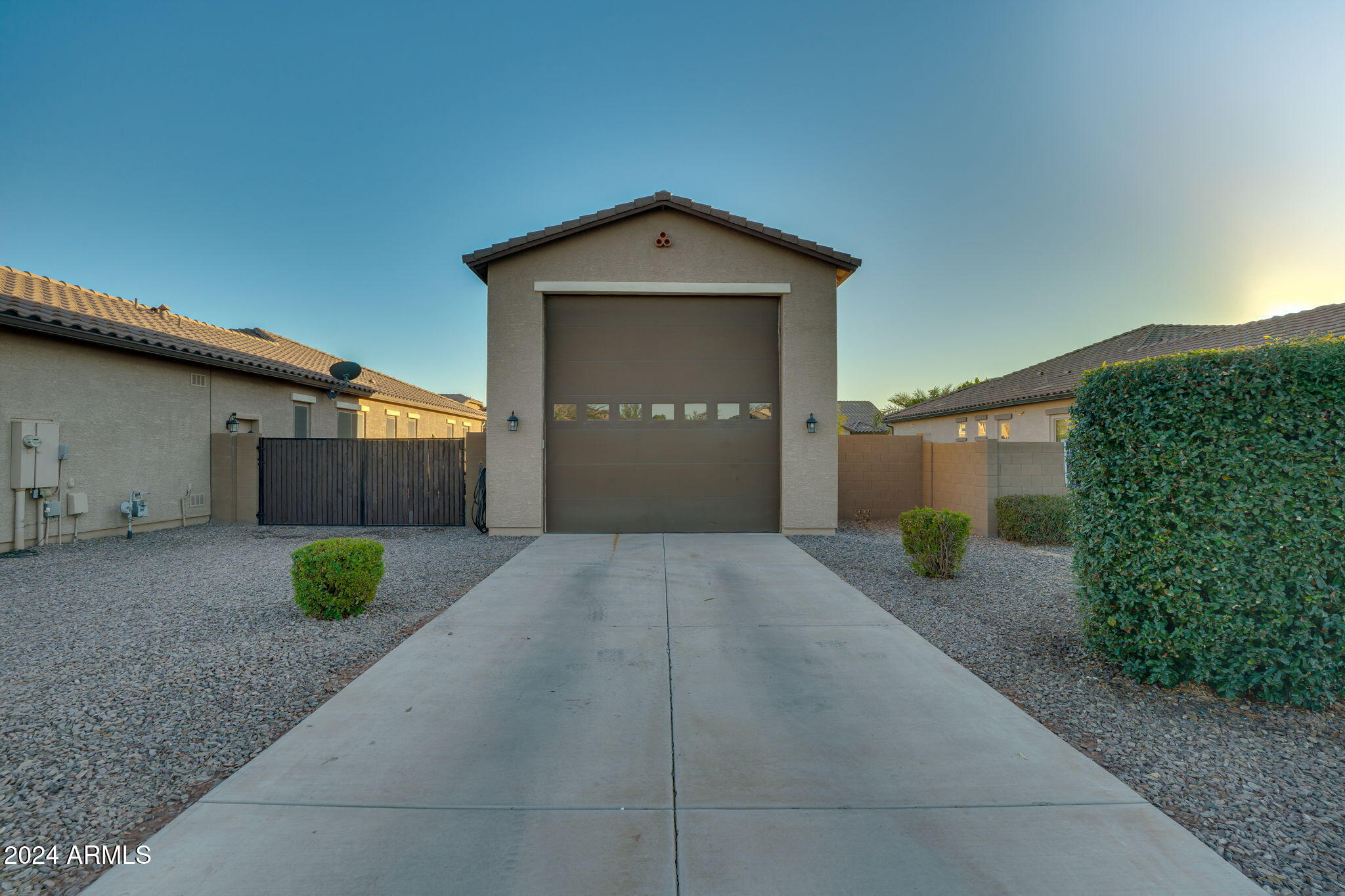 21999 East Camacho Road Queen Creek, AZ 85142 - Photo 79 of 82 79-web-or-mls-Exterior-46