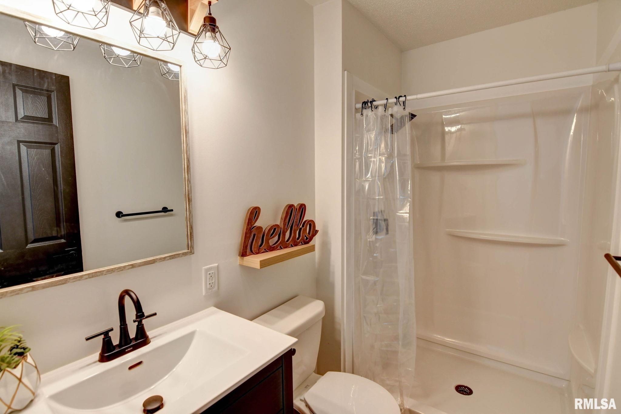 204 Henry Street Bulpitt, IL 62517 - Photo 25 of 52