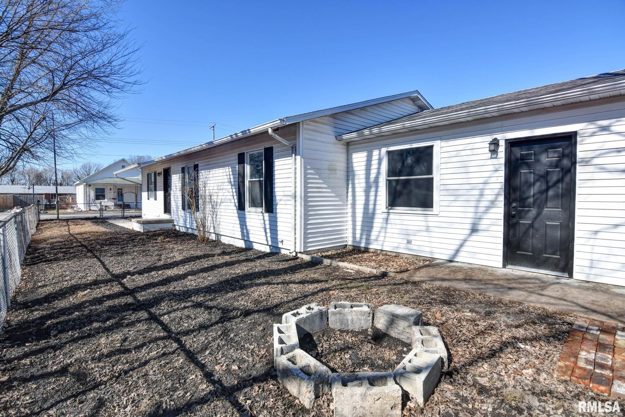 204 Henry Street Bulpitt, IL 62517 - Photo 46 of 52