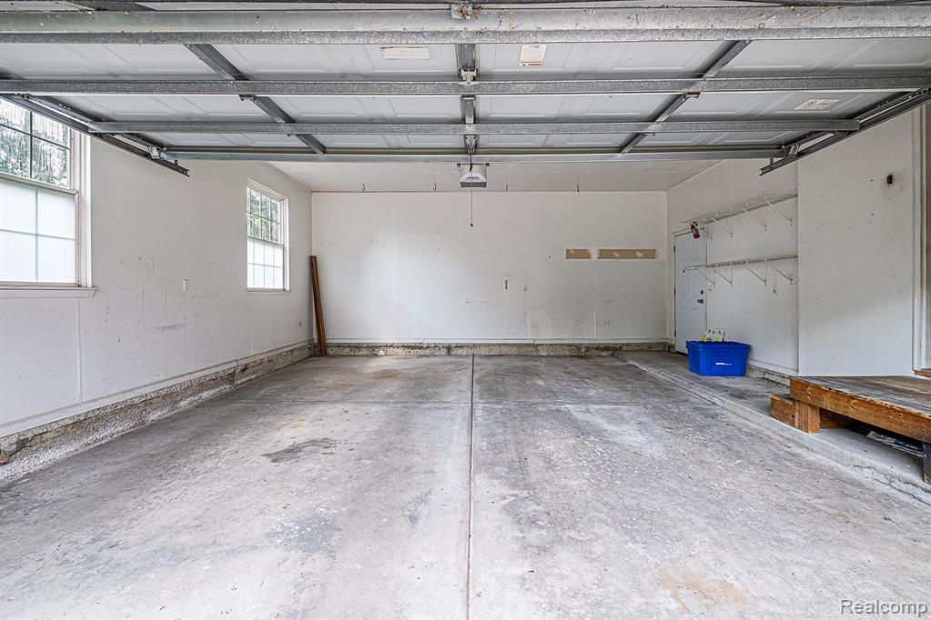 14413 Seymour Road Linden, MI 48451 - Photo 33 of 42 Gallery Image 33