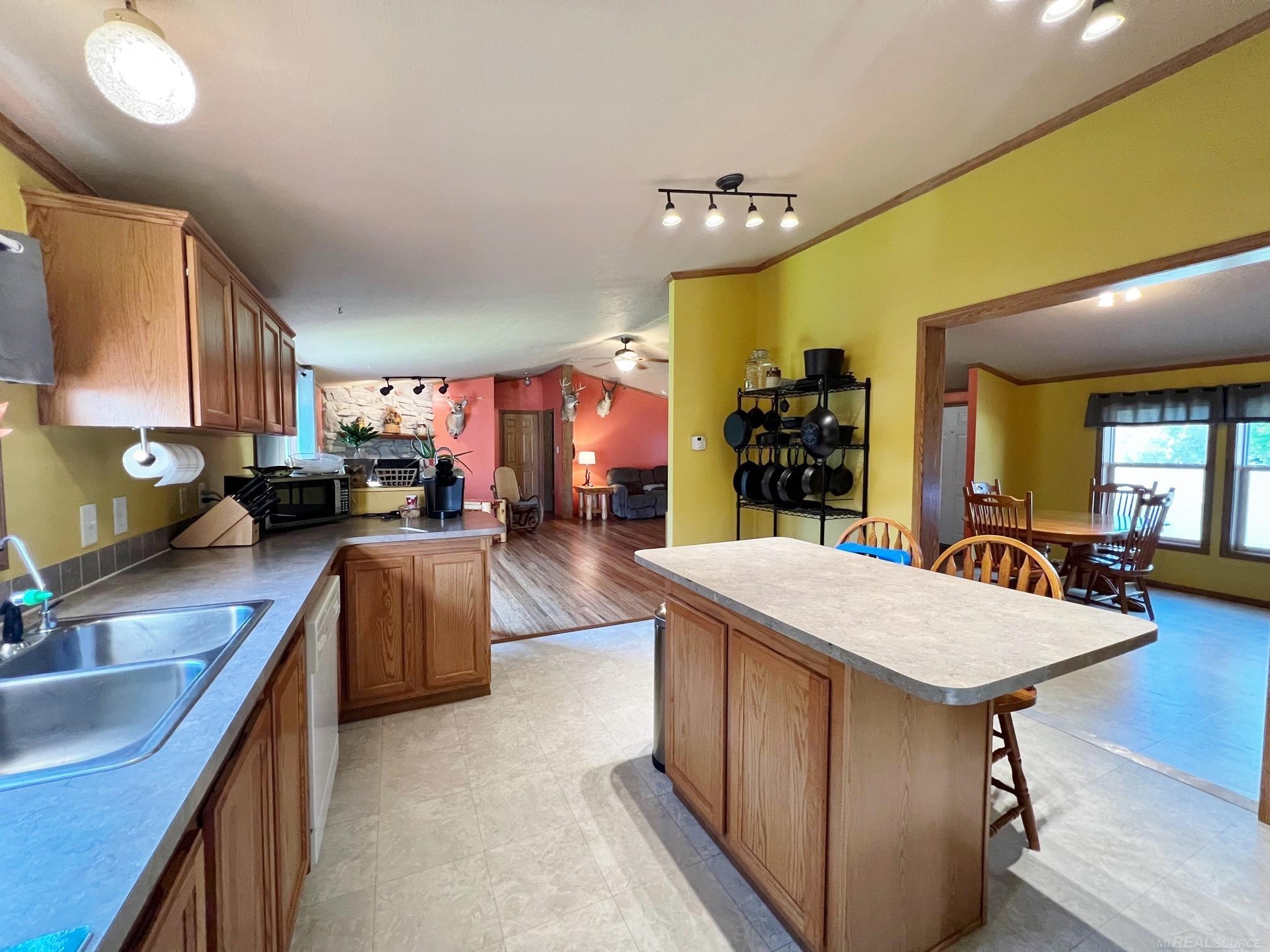 6700 East Bevens Road Deford, MI 48729 - Photo 3 of 15