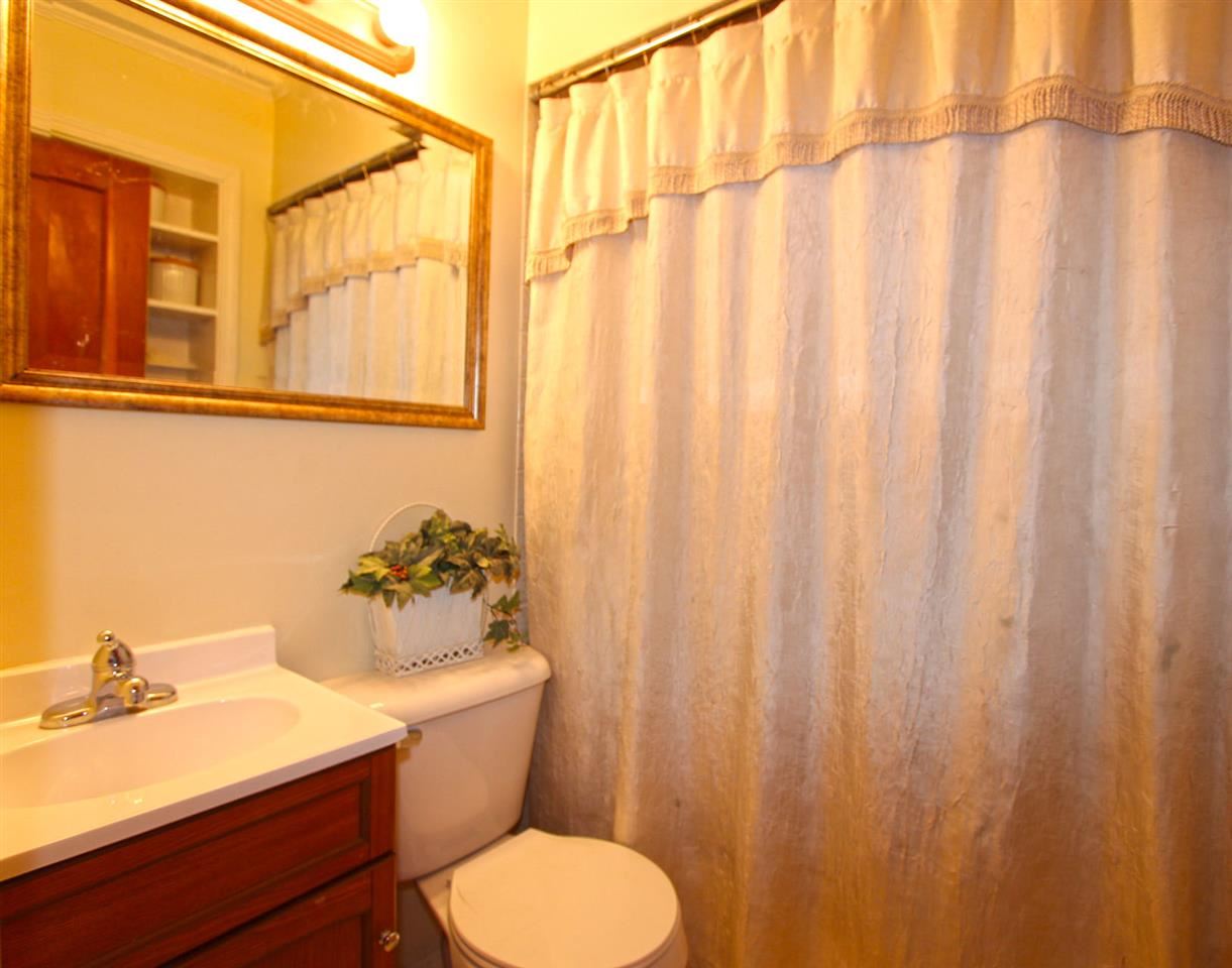 55104 Moss Road South Bend, IN 46628 - Photo 21 of 26 Gallery Image 21