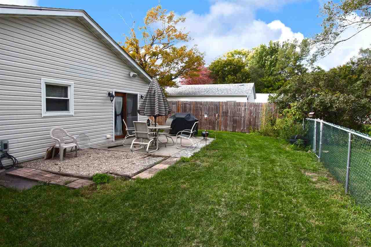 55104 Moss Road South Bend, IN 46628 - Photo 5 of 26 Gallery Image 5