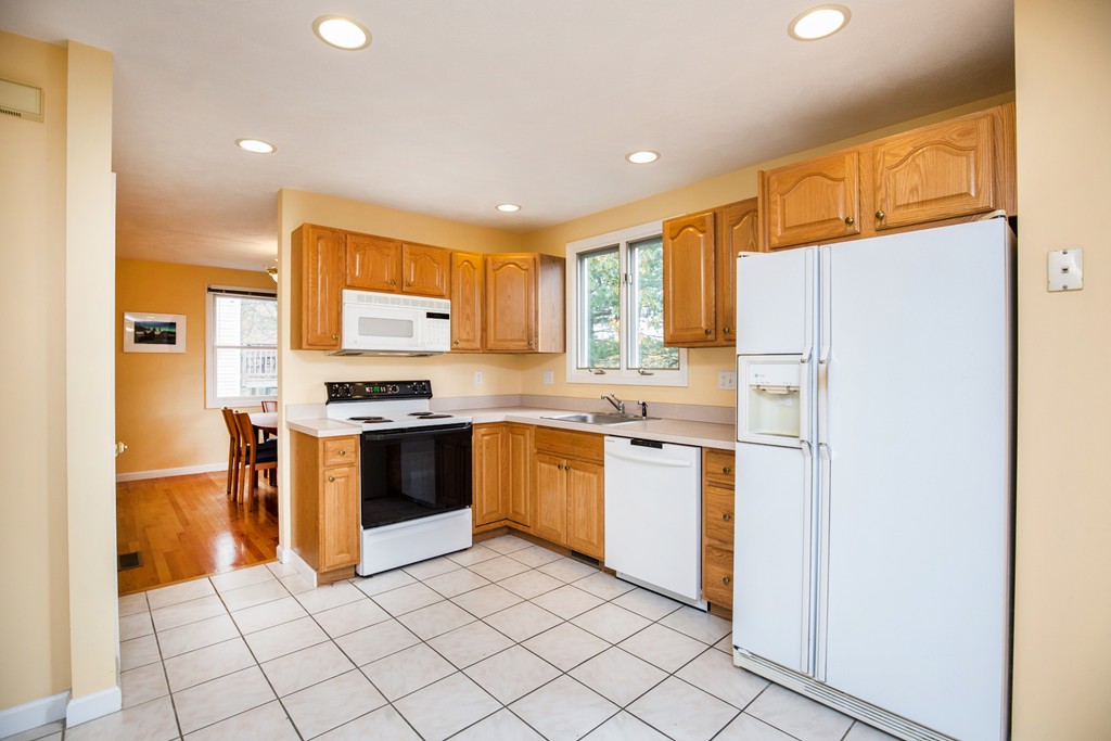 29 Furbush Road Boston, MA 02132 - Photo 12 of 28 Gallery Image 12