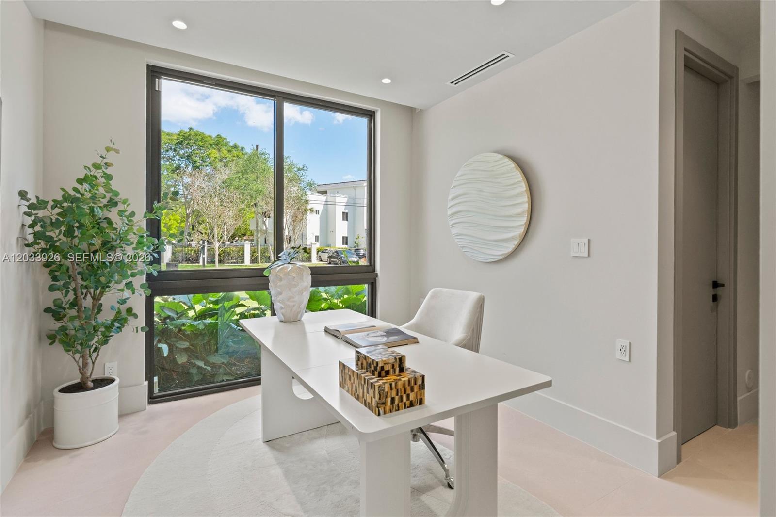 5854 Southwest 30th Street Miami, FL 33155 - Photo 33 of 53