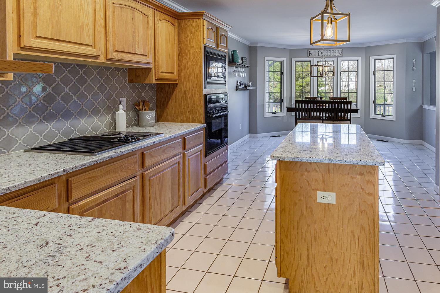 7 Bridle Path Southampton, NJ 08088 - Photo 11 of 25