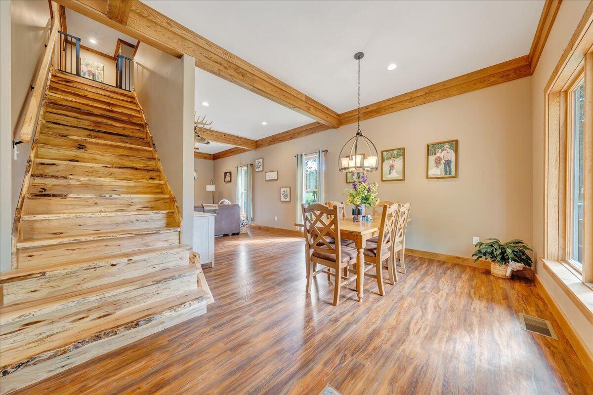 6966 Lobelia Road Hillsboro, WV 24946 - Photo 18 of 61 Gallery Image 18