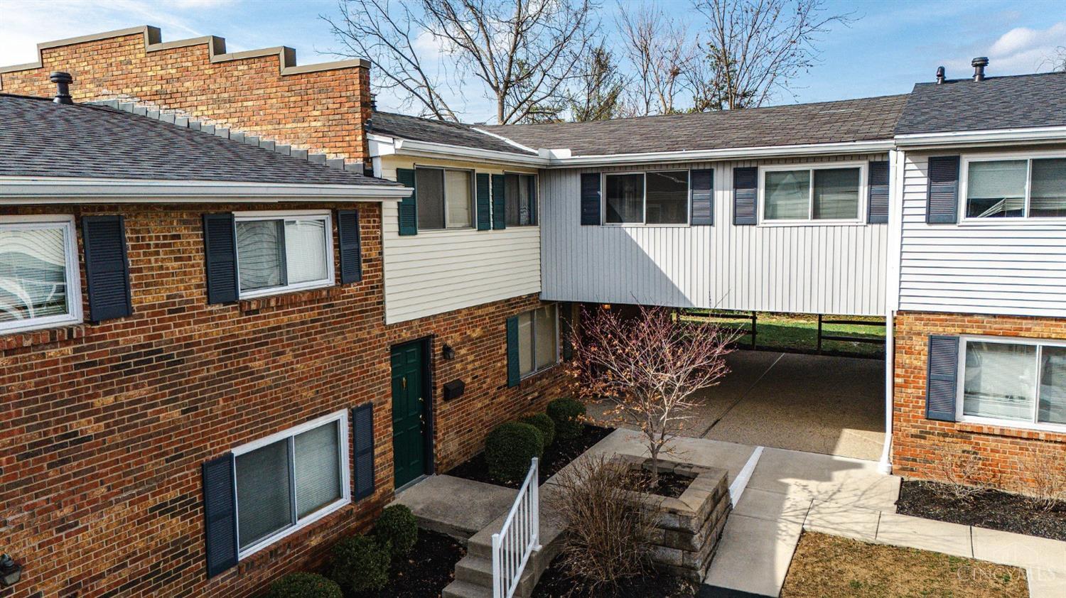 7752 Montgomery Road, Unit 8 Cincinnati, OH 45236 - Photo 20 of 35