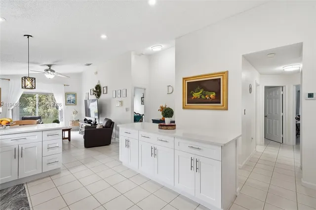 $625,000 | 20494 Southwest 5th Street, Pembroke Pines, FL 33029