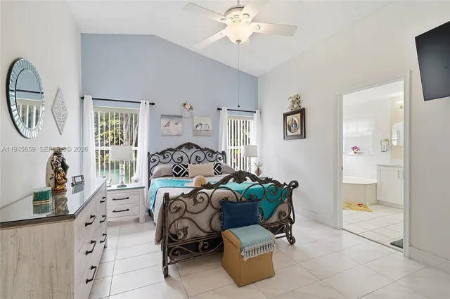 $625,000 | 20494 Southwest 5th Street, Pembroke Pines, FL 33029