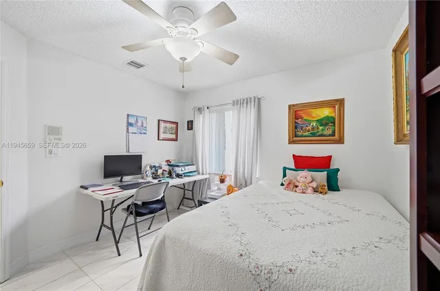 $625,000 | 20494 Southwest 5th Street, Pembroke Pines, FL 33029