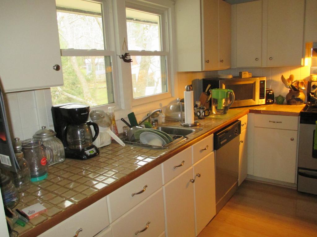 35 Mill Pond Road Durham, NH 03824 - Photo 4 of 17