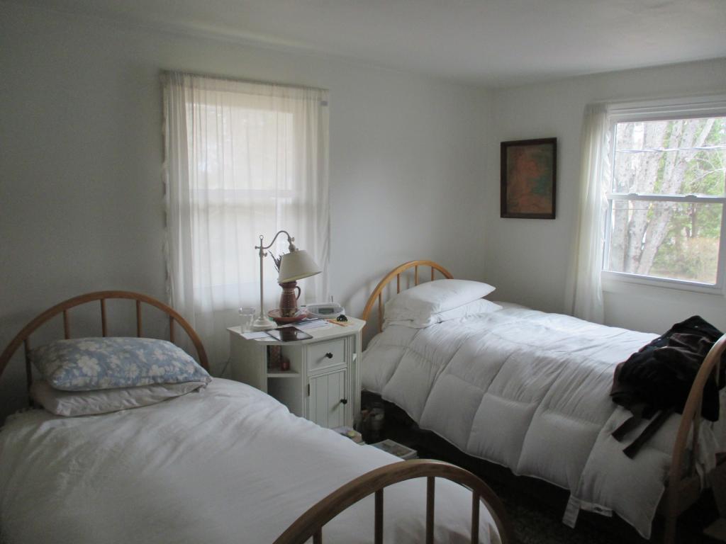 35 Mill Pond Road Durham, NH 03824 - Photo 8 of 17