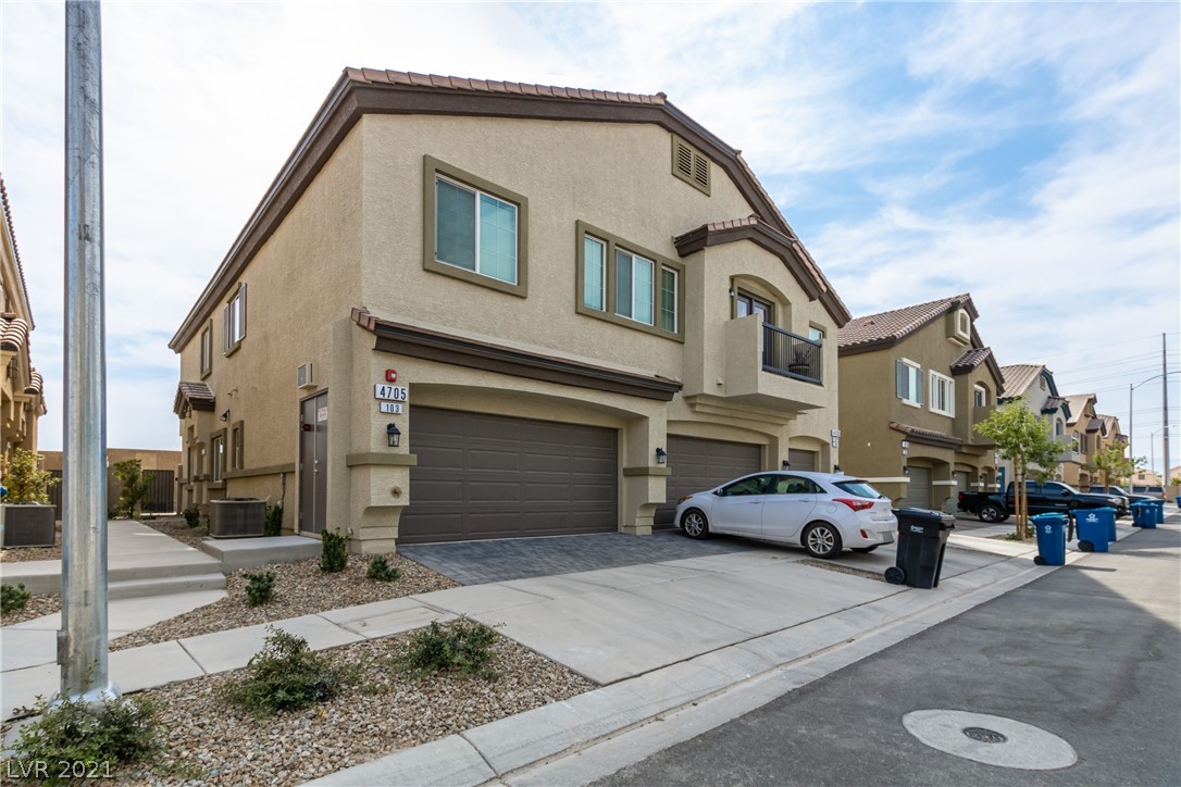 4705 Ridgeley Avenue, Unit 103 North Las Vegas, NV 89084 - Photo 3 of 41