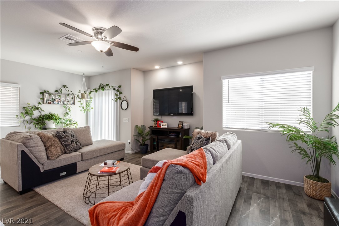 4705 Ridgeley Avenue, Unit 103 North Las Vegas, NV 89084 - Photo 7 of 41