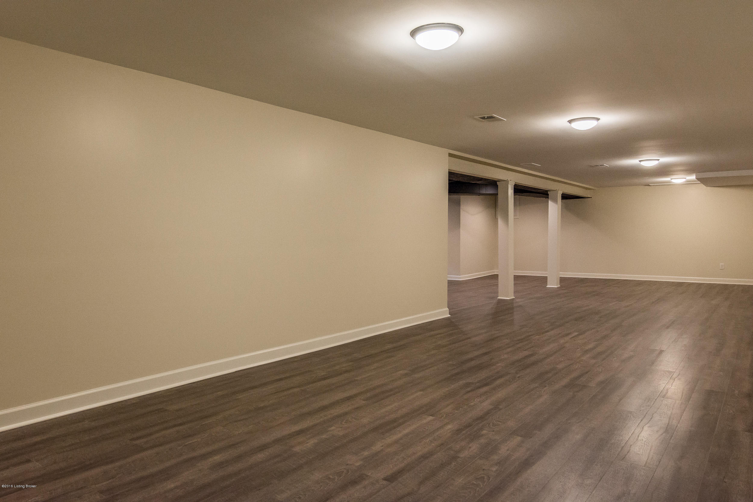 2405 Merrick Road Louisville, KY 40207 - Photo 29 of 35 2405 Merrick Road-57