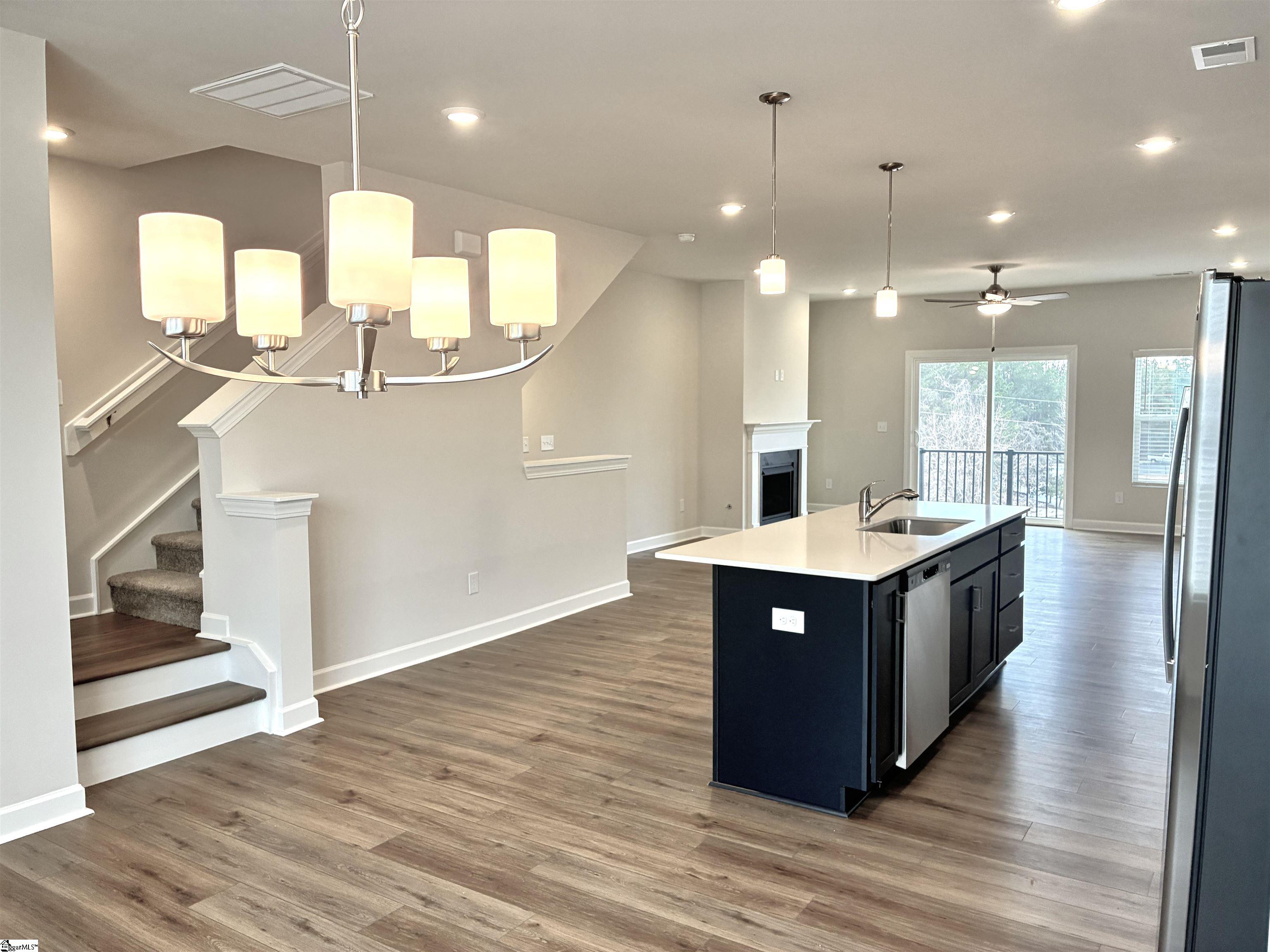 9 Pikewood Lane Greenville, SC 29607 - Photo 3 of 24