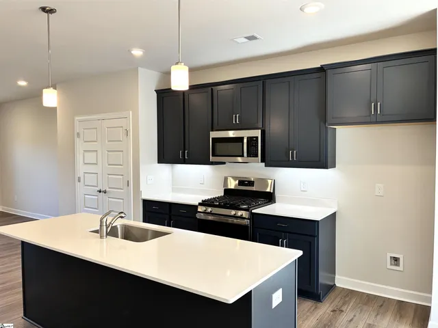 $342,375 | 9 Pikewood Lane, Greenville, SC 29607