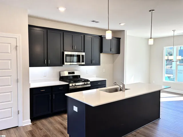 $342,375 | 9 Pikewood Lane, Greenville, SC 29607