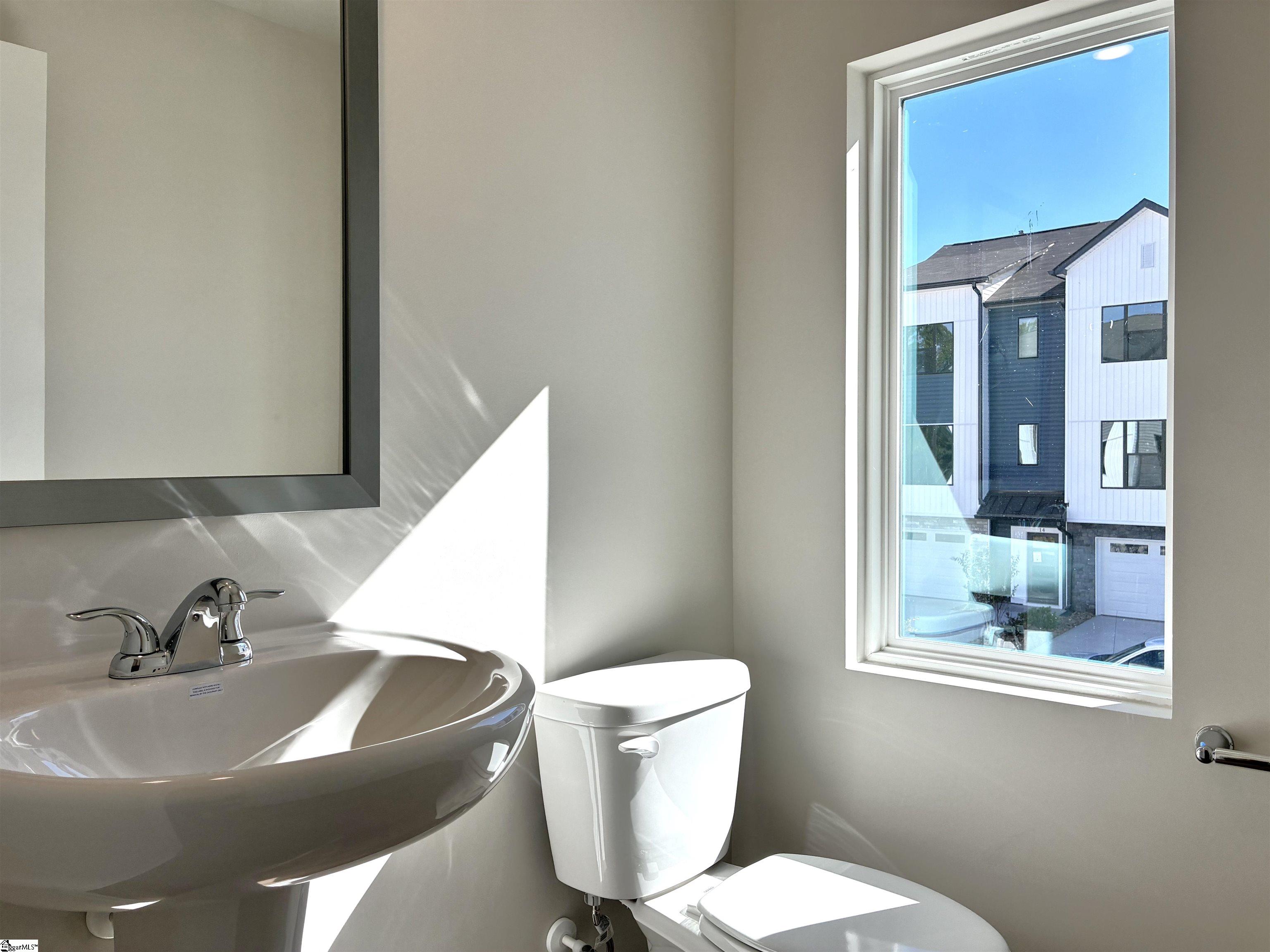 9 Pikewood Lane Greenville, SC 29607 - Photo 8 of 25