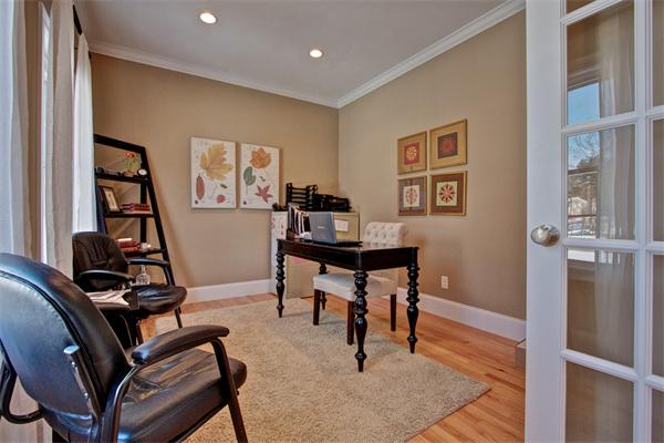 145 Potter Road Framingham, MA 01701 - Photo 4 of 26
