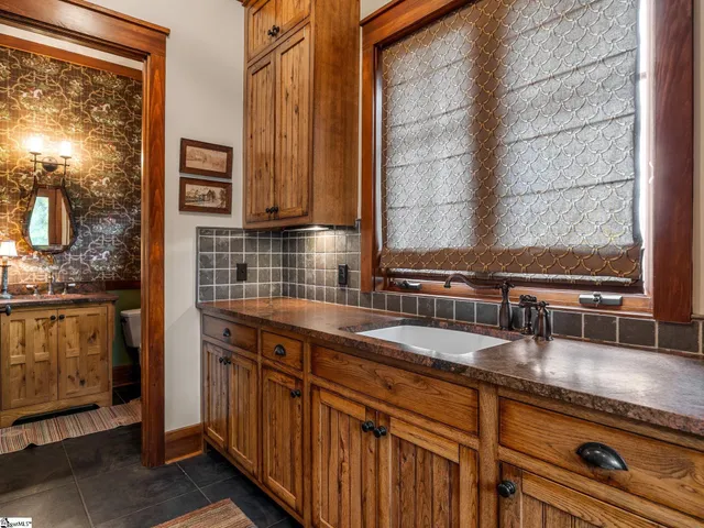 $8,900,000 | 900 Fairview Farms Road, Campobello, SC 29322