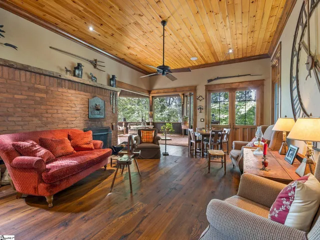 $8,900,000 | 900 Fairview Farms Road, Campobello, SC 29322