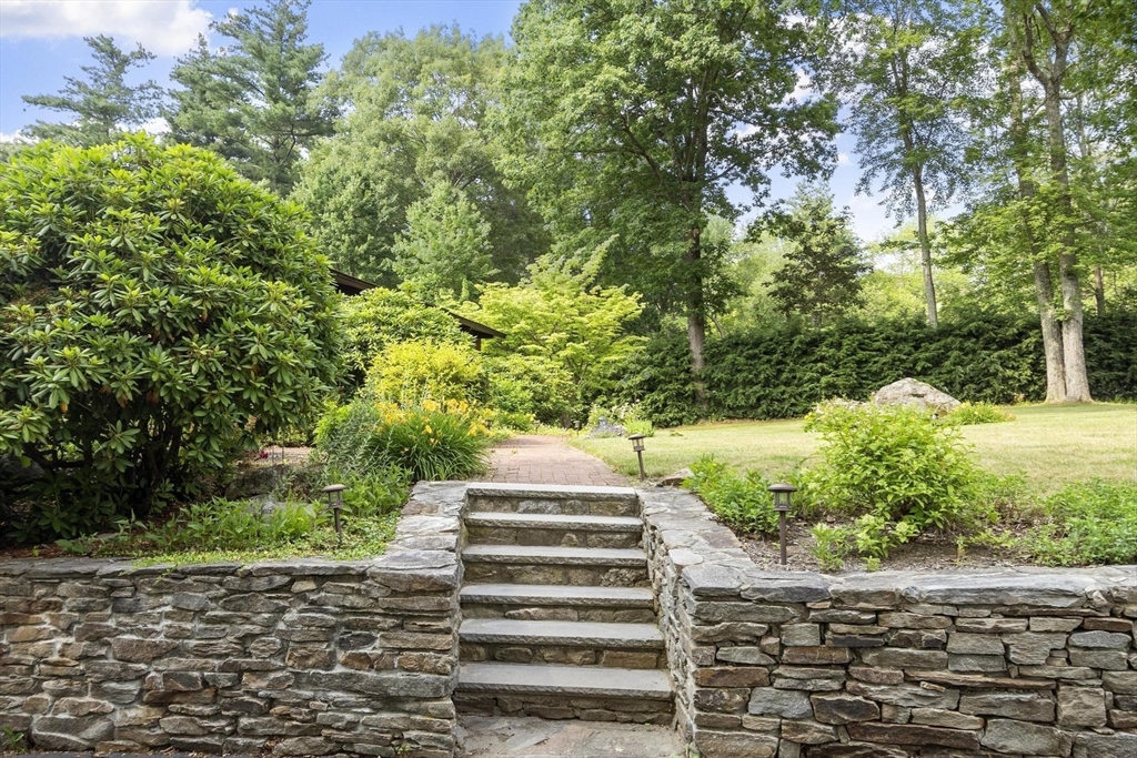 64 Woodside Road Harvard, MA 01451 - Photo 25 of 31