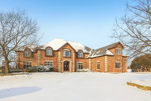 $1,399,900 | 9 Silo Ridge Road West, Orland Park, IL 60467