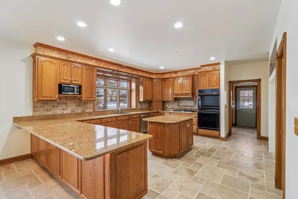 $1,399,900 | 9 Silo Ridge Road West, Orland Park, IL 60467