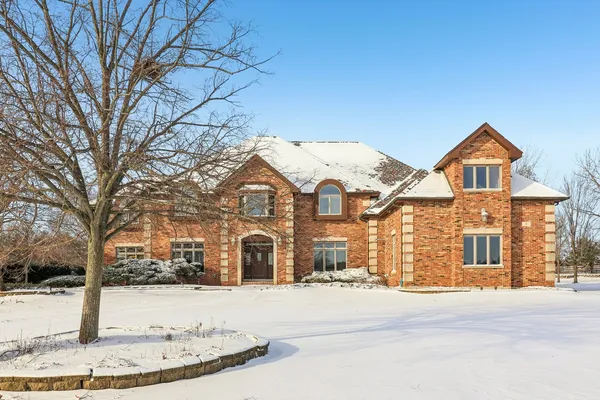 $1,399,900 | 9 Silo Ridge Road West, Orland Park, IL 60467