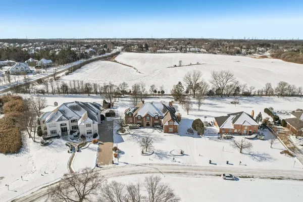 $1,399,900 | 9 Silo Ridge Road West, Orland Park, IL 60467