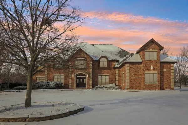 $1,399,900 | 9 Silo Ridge Road West, Orland Park, IL 60467