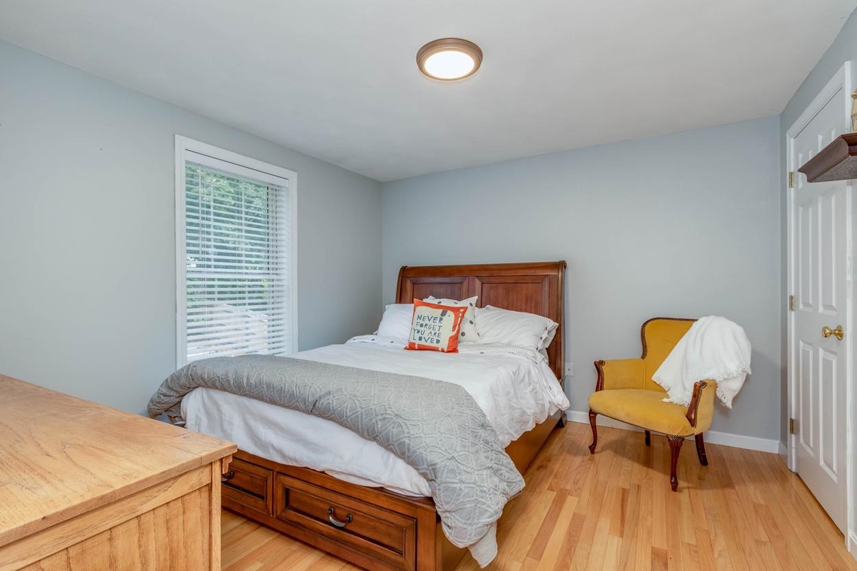 56 Kennard Road Manchester, NH 03104 - Photo 26 of 40