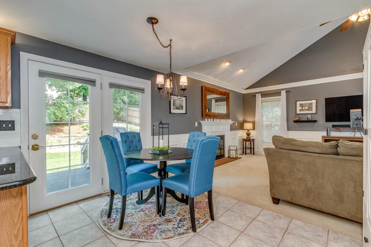 56 Kennard Road Manchester, NH 03104 - Photo 10 of 40