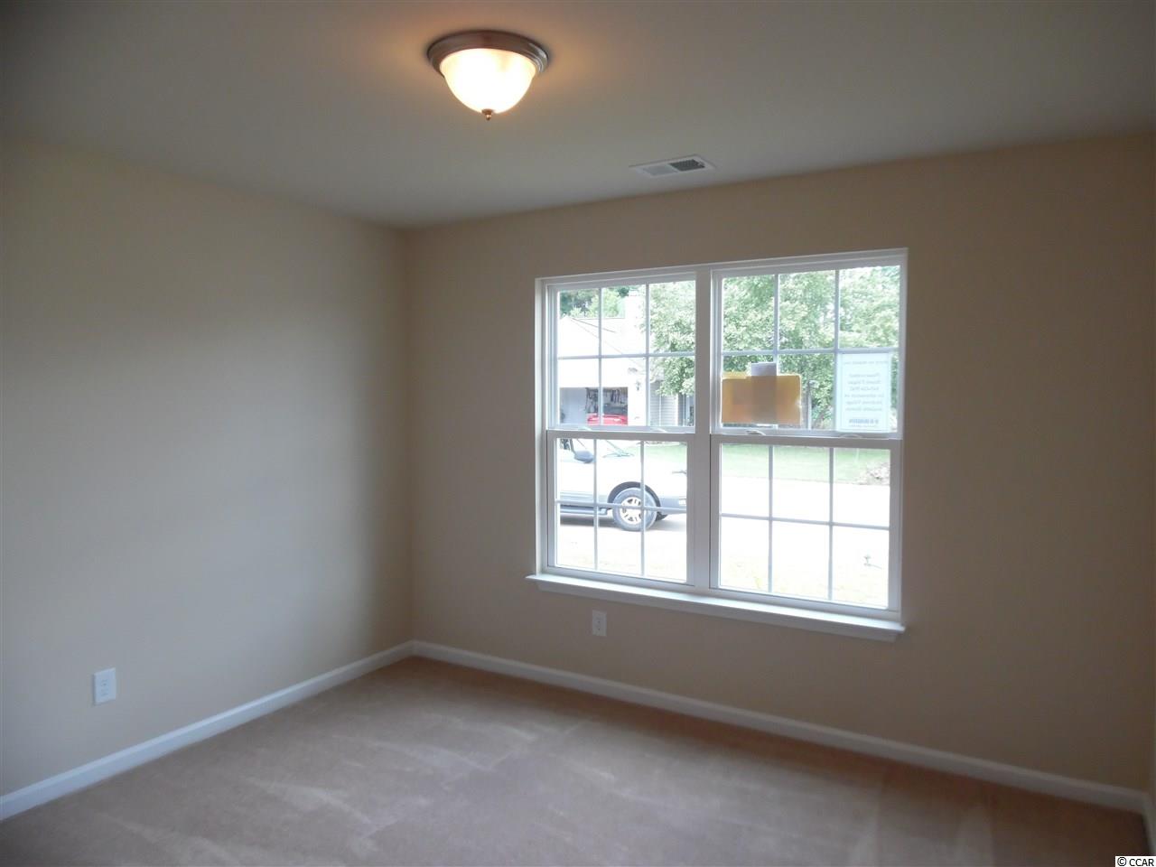 1042 Mccall Loop Conway, SC 29526 - Photo 9 of 25 Gallery Image 9