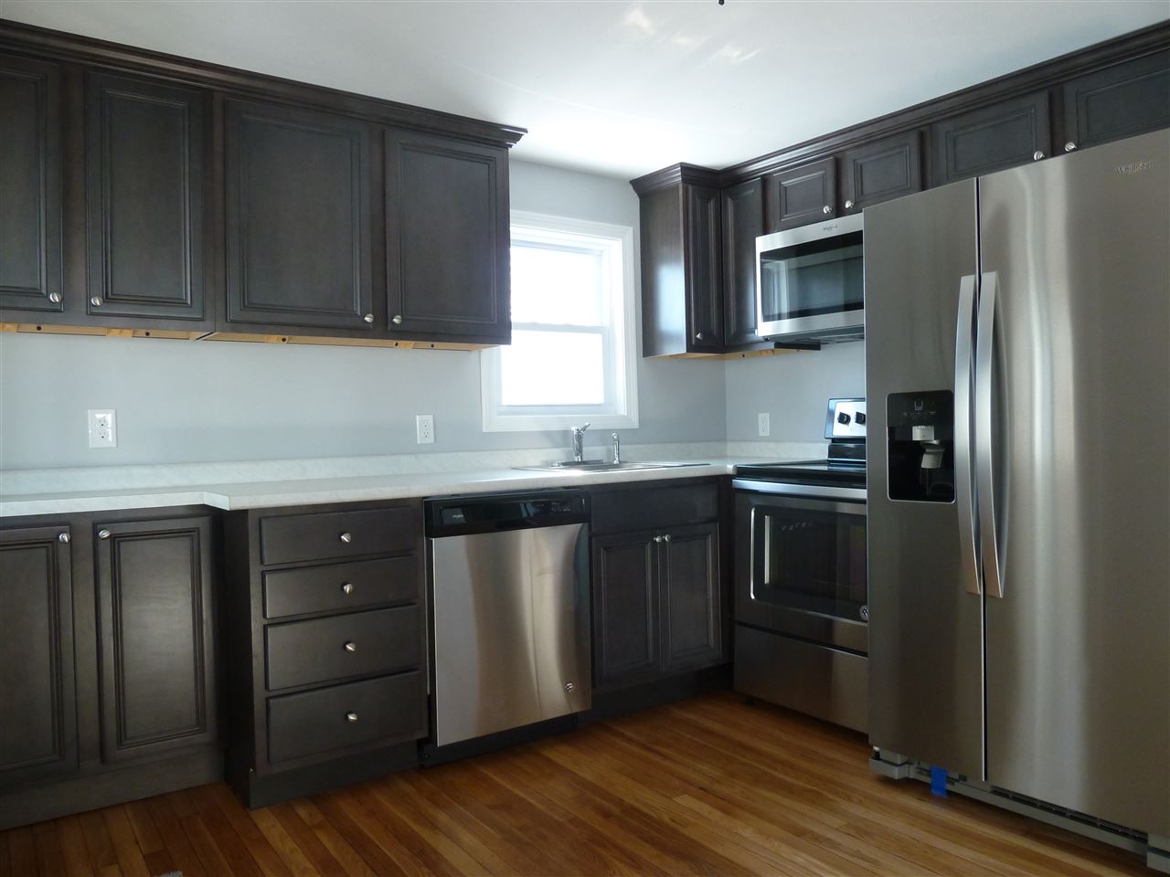 145 Flint Street Manchester, NH 03103 - Photo 2 of 17 Gallery Image 2