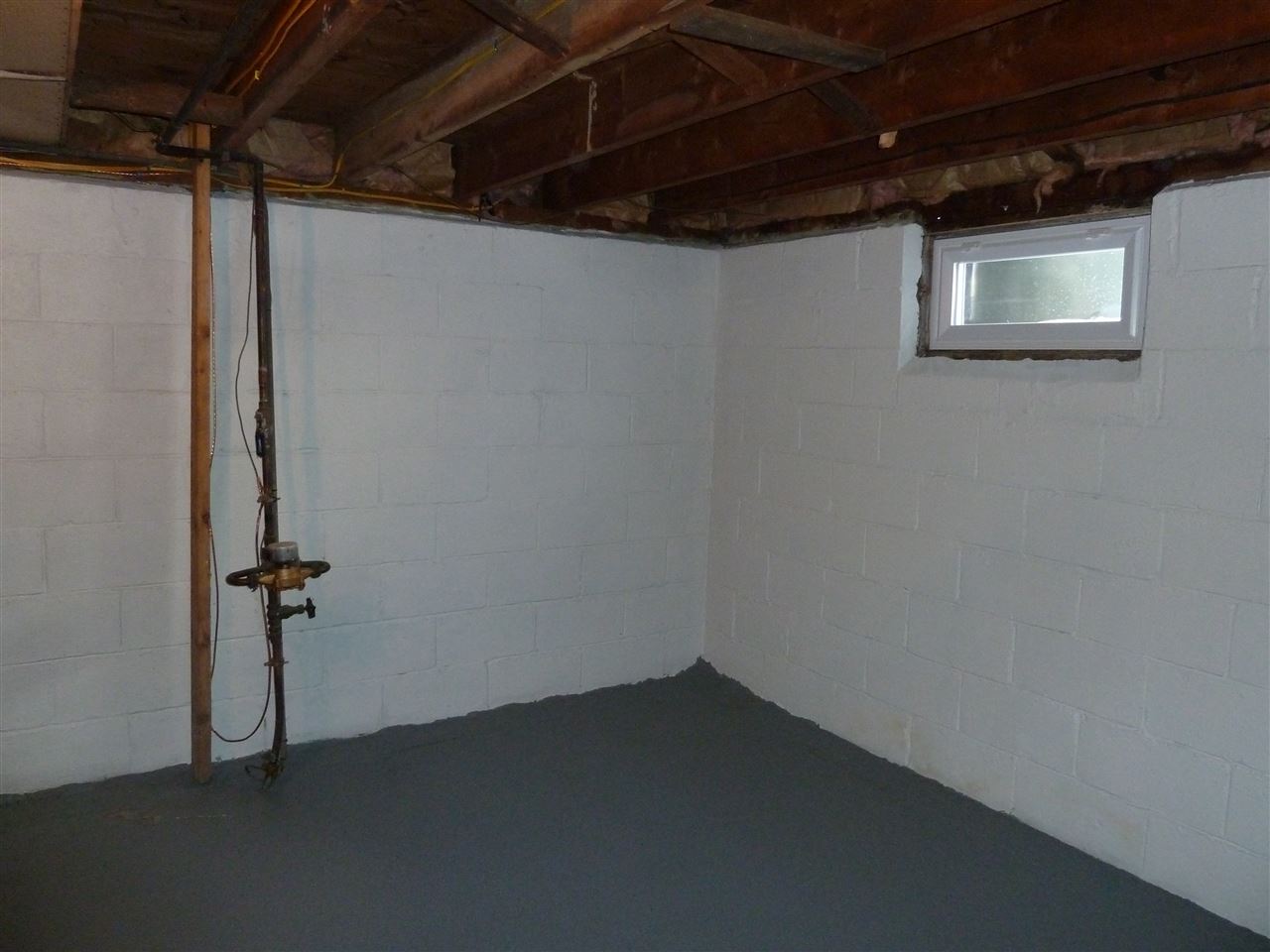 145 Flint Street Manchester, NH 03103 - Photo 15 of 17 Gallery Image 15