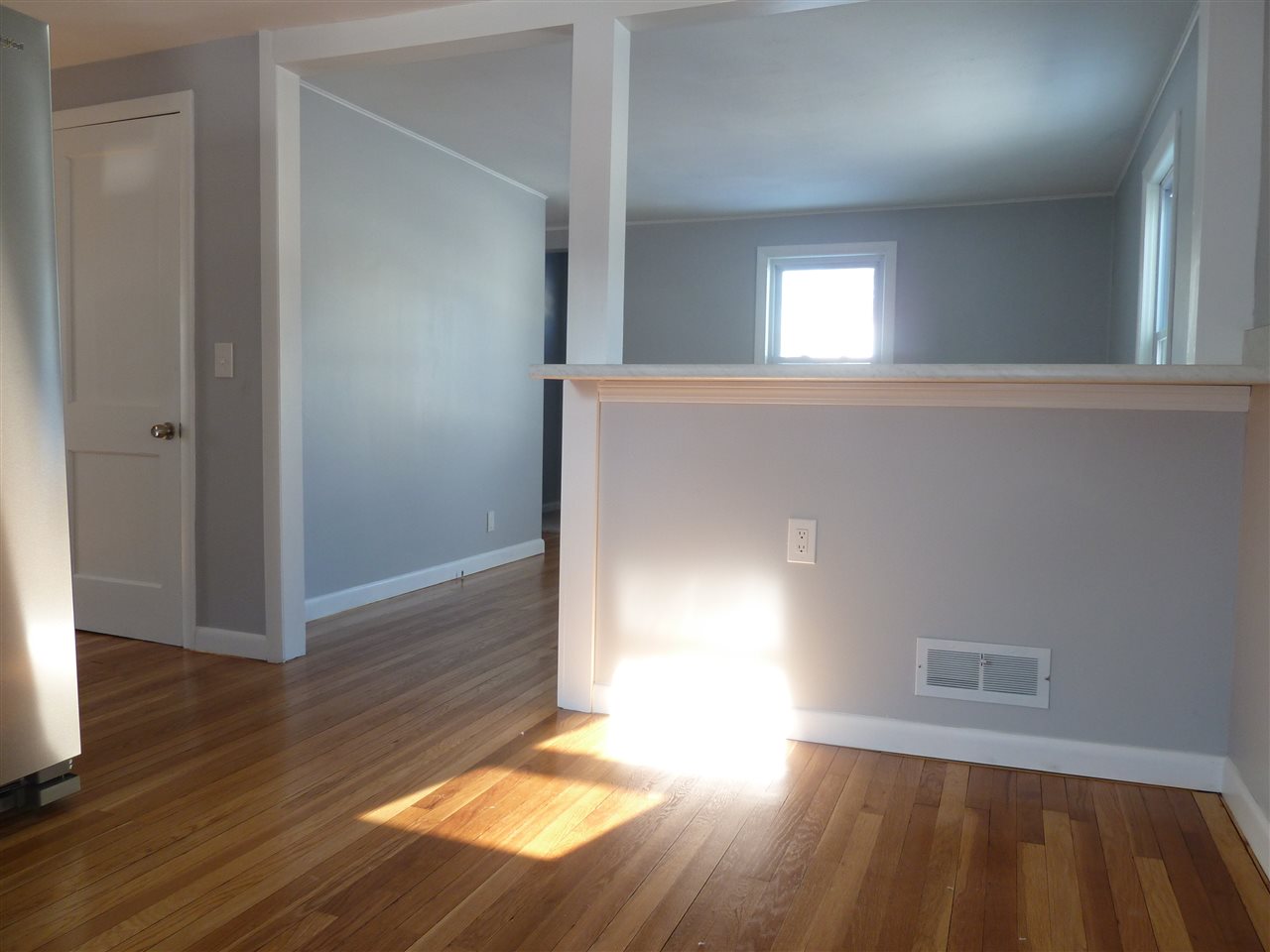 145 Flint Street Manchester, NH 03103 - Photo 4 of 17 Gallery Image 4