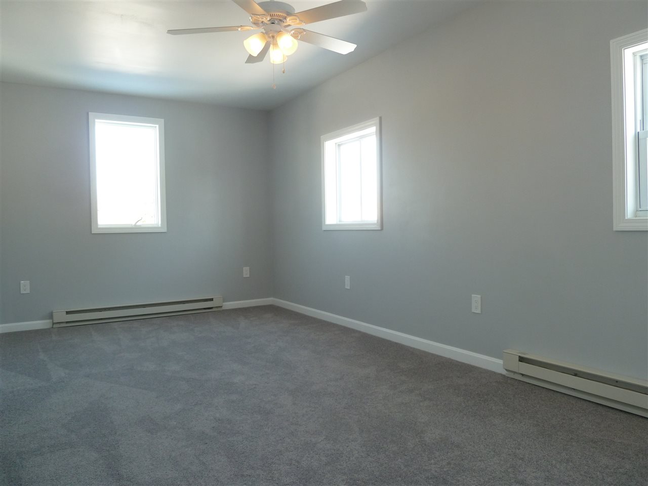 145 Flint Street Manchester, NH 03103 - Photo 8 of 17 Gallery Image 8