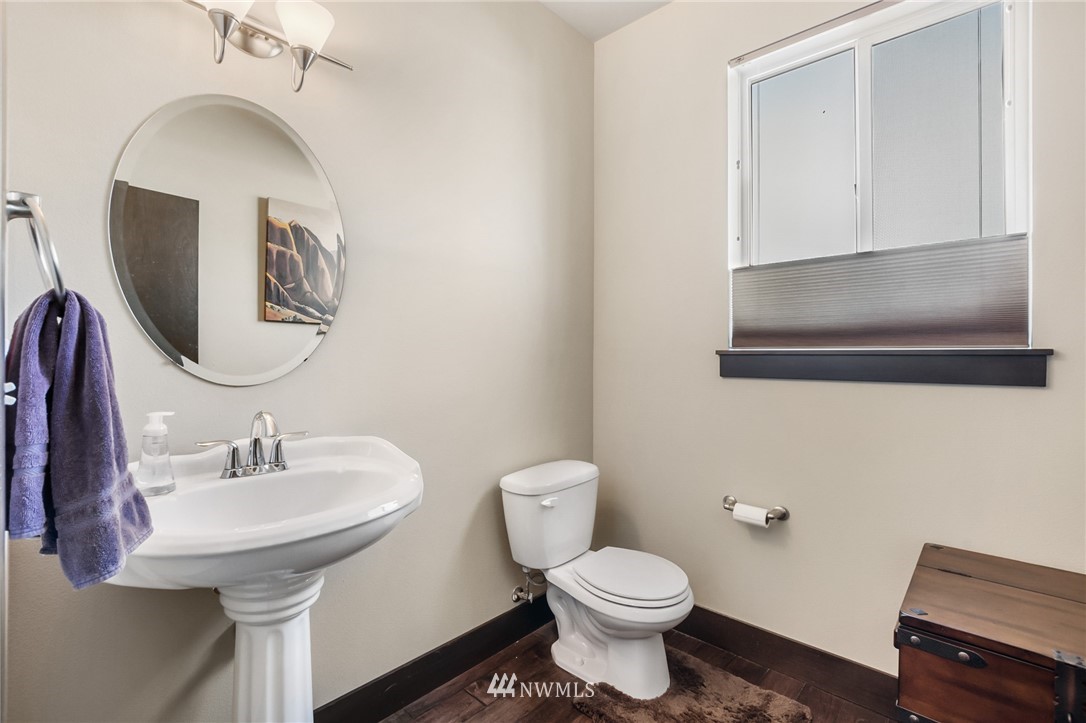 3804 Northeast 3rd Place Renton, WA 98056 - Photo 14 of 22