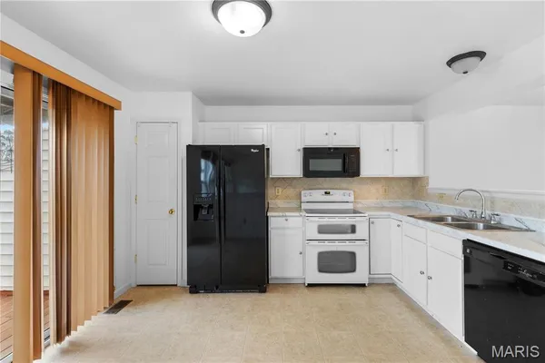 $290,000 | 3560 Pearson Pointe Court, St. Louis, MO 63129