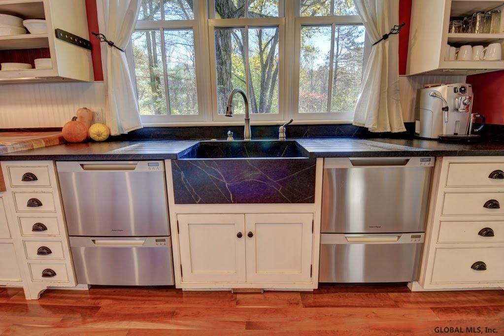 16 Middleline Road Ballston, NY 12019 - Photo 8 of 25 Photo 8