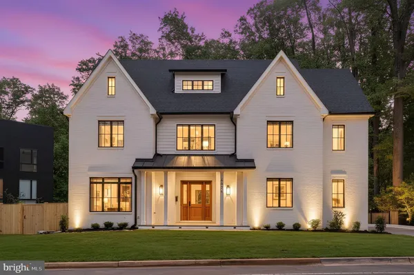$3,199,000 | 4624 26th Street North, Arlington, VA 22207